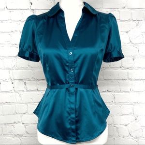 H&M women’s turquoise short top size 6